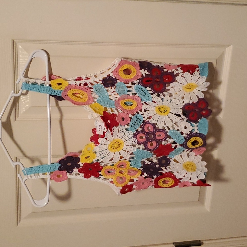 Le Lis crochet crop tank top